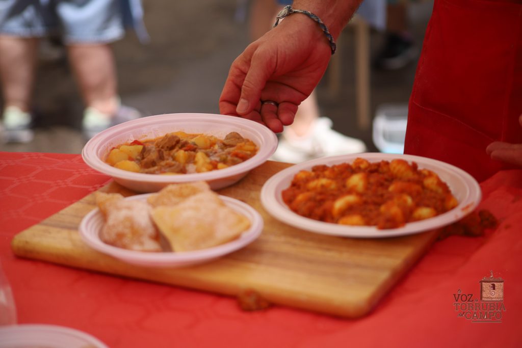fiesta de los pueblos 113