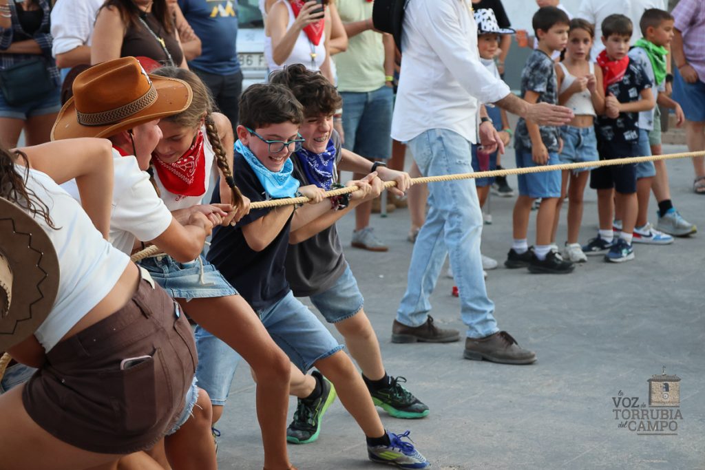 Torrubia revive el espíritu del Lejano Oeste con una tarde de juegos, música y ambiente festivo 9 7P1A0124