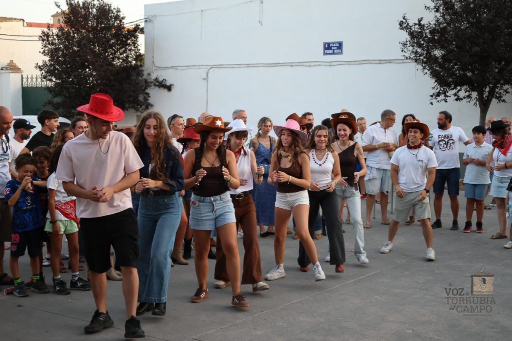 Torrubia revive el espíritu del Lejano Oeste con una tarde de juegos, música y ambiente festivo 17 7P1A0180
