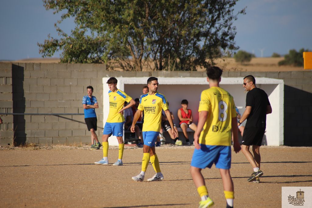 C.F. Torrubia cae por la mínima ante el C.D. Triana Tresjuncos en un nuevo amistoso 19 futbol 37