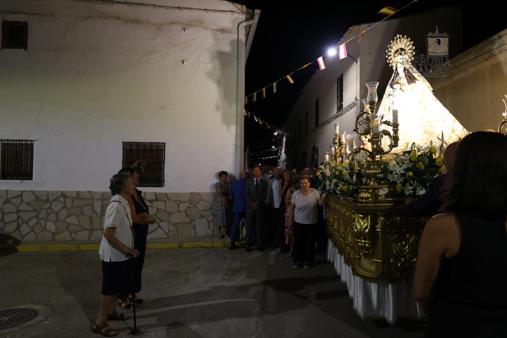 Procesion 23