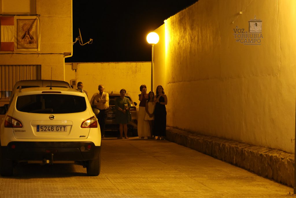 Procesion 25